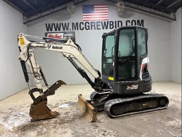 Main image Bobcat E26